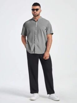 Manfinity Mode Men Cotton Solid Button Front Shirt -Man Plus Fashion 168421439603eb1297d05314d077fb1d4c0c6e12f8 thumbnail 405x552