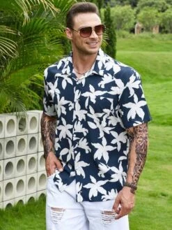 Manfinity RSRT Men Floral Print Shirt -Man Plus Fashion 16842884917204c8b742516975b11589e605c59a52 thumbnail 405x552