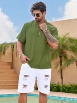 Manfinity RSRT Men Solid Half Button Pocket Patched Shirt -Man Plus Fashion 1684300125bd1e36f84e4a1d67ed25d8c2664dc70c thumbnail 405x552