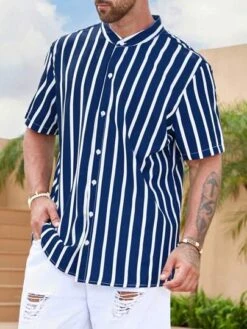 Manfinity Homme Men Vertical Striped Shirt -Man Plus Fashion 1684466343a5e8385aa434c778826a8478e7df9508 thumbnail 405x552