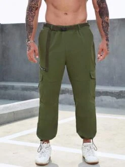 Manfinity Homme Men Plus Flap Pocket Side Drawstring Waist Cargo Pants -Man Plus Fashion 16848433189695f1a5d851d4bd91cc26f21e63c652 thumbnail 405x552