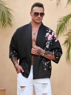 Manfinity RSRT Men Plus Floral & Japanese Letter Graphic Drop Shoulder Shirt -Man Plus Fashion 1685069516e672f02274790a3995e5471f2af4d41b thumbnail 405x552