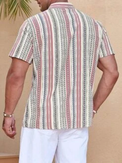 Manfinity RSRT Men Striped & Geo Print Shirt