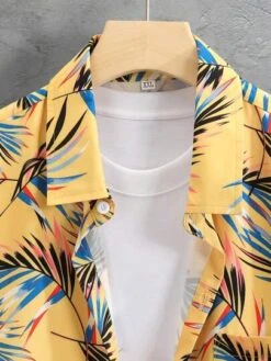 Manfinity Chillmode Men Tropical Print Shirt Without Tee -Man Plus Fashion 16855920627df33a6e0b691c882e63b0068f6b54ae thumbnail 405x552