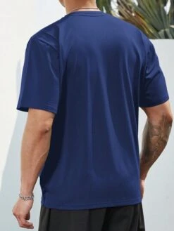 Manfinity Homme Men Fist & Slogan Graphic Tee