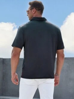 Manfinity LEGND Men Star Print Polo Shirt