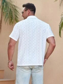 Manfinity Homme Men Eyelet Embroidery Button Up Lapel Neck Shirt