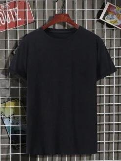 Manfinity Hypemode Men Plus Planet Print Tee