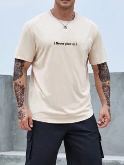 Manfinity Homme Men Plus Letter Graphic Tee -Man Plus Fashion 168620204355b995d8b9df766cfcc453cb02a15f3b thumbnail 405x552
