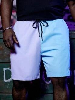 Manfinity Hypemode Men Letter Patched Detail Drawstring Waist Shorts -Man Plus Fashion 1686533575a8bcb9fac7589541417e3fc1e62770d1 thumbnail 405x552