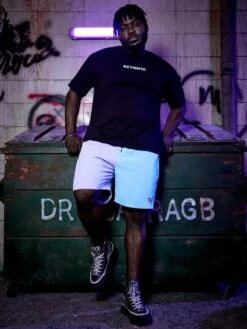 Manfinity Hypemode Men Letter Patched Detail Drawstring Waist Shorts -Man Plus Fashion 1686533580eb0a3a9947f5eabc4caaf2ee99111fd6 thumbnail 405x552