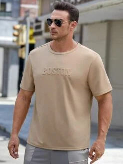 Manfinity Homme Men Letter Embossed Tee -Man Plus Fashion 16867964008a18dd648e156638fab16452137631d6 thumbnail 405x552