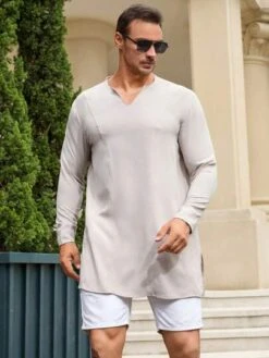 Manfinity Homme Men Plus Solid Notched Neckline Top -Man Plus Fashion 1687856466f19dafc72ab3aa512d291dd5b6610ad4 thumbnail 405x552