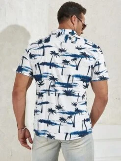 Manfinity RSRT Men Plus Tropical Print Shirt
