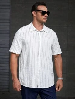 SHEIN Manfinity Homme Men Plus Striped Print Shirt -Man Plus Fashion 1689902811c982e0645f9a4858ca51166d20c780f5 thumbnail 405x552