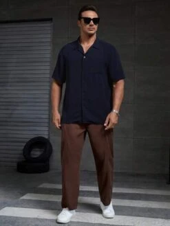 SHEIN Manfinity Homme Men Plus Solid Pocket Patched Shirt -Man Plus Fashion 1689925166dfc3b17c978f74f8deca3afa54a9f400 thumbnail 405x552