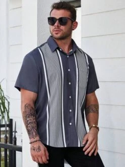 SHEIN Manfinity Homme Men Plus Striped Print Pocket Patched Shirt -Man Plus Fashion 169008499277d7c74e06060e8a142d2312783611cd thumbnail 405x552
