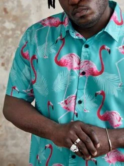 Manfinity RSRT Men Plus Flamingo Print Shirt -Man Plus Fashion 1691560572b7d5b66501f3433a2a62ca6fb0b33794 thumbnail 405x552