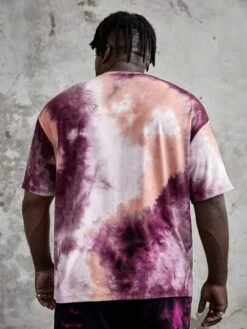 SHEIN Extended Sizes Men Plus Tie Dye Letter Graphic Tee