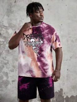 SHEIN Extended Sizes Men Plus Tie Dye Letter Graphic Tee -Man Plus Fashion 16917161809b2f1e189e9f7db470a78512d1b882ee thumbnail 405x552