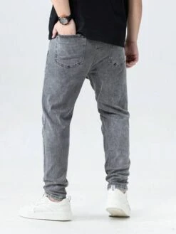 Men Plus Slant Pocket Jeans