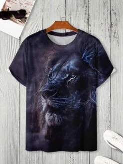 Manfinity LEGND Men Plus 3D Lion Print Tee -Man Plus Fashion 16918249644375e67a1f3c344496c454789d86f452 thumbnail 405x552