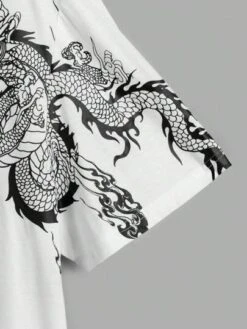 SHEIN Manfinity LEGND Men Plus Japanese Letter & Dragon Graphic Tee -Man Plus Fashion 169208406155066a5a74da644d367b40a51abc0b01 thumbnail 405x552