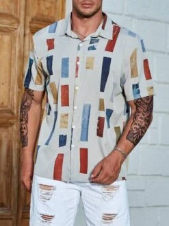 SHEIN Men Plus Geo Print Button Up Shirt -Man Plus Fashion 1692170427de9ffc8f81f3a16fd54eb05cfbf2885c thumbnail 405x552